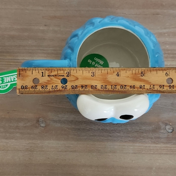 🍪 Sesame Street Cookie Monster Coffee Mug – Hand Painted, NWT, Large Muppets - Picture 15 of 16